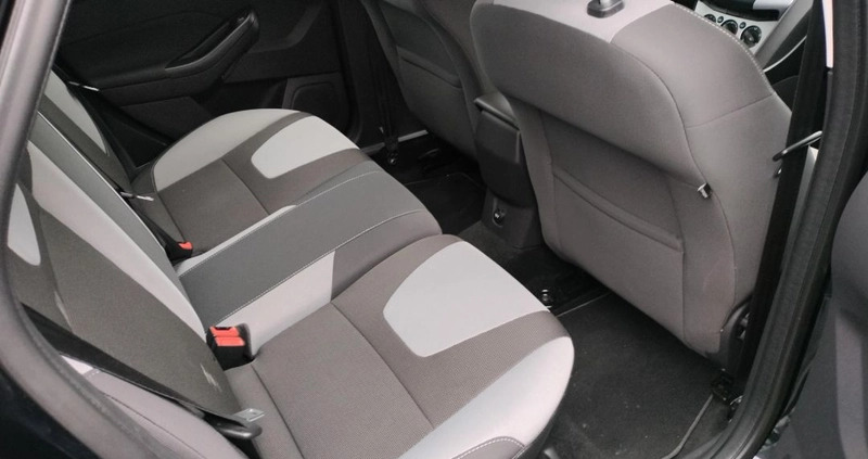 Ford Focus cena 22900 przebieg: 184300, rok produkcji 2013 z Staszów małe 56
